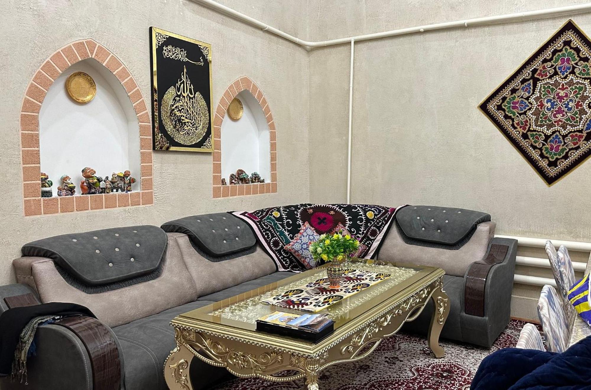 ホテル Khiva Rajab Ota エクステリア 写真