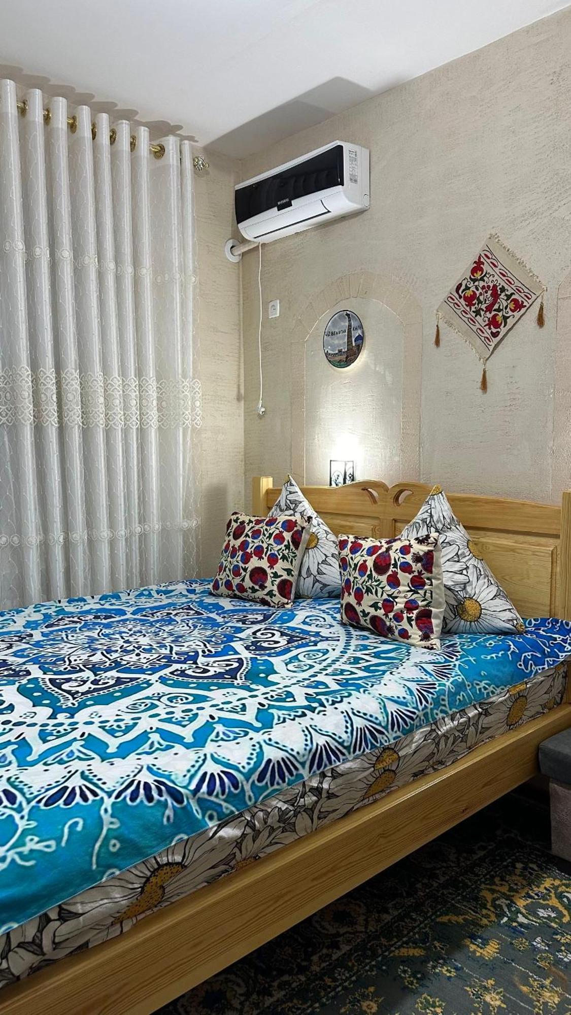 ホテル Khiva Rajab Ota エクステリア 写真